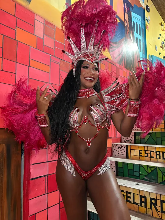 Desta vez, a convidada será Luana Bandeira, atriz, dançarina, empresária cultural e destaque do carnaval carioca