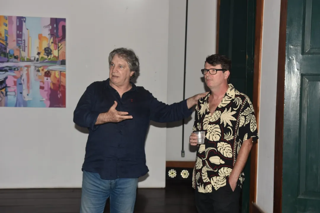 Jérôme Poignard, à direita na foto