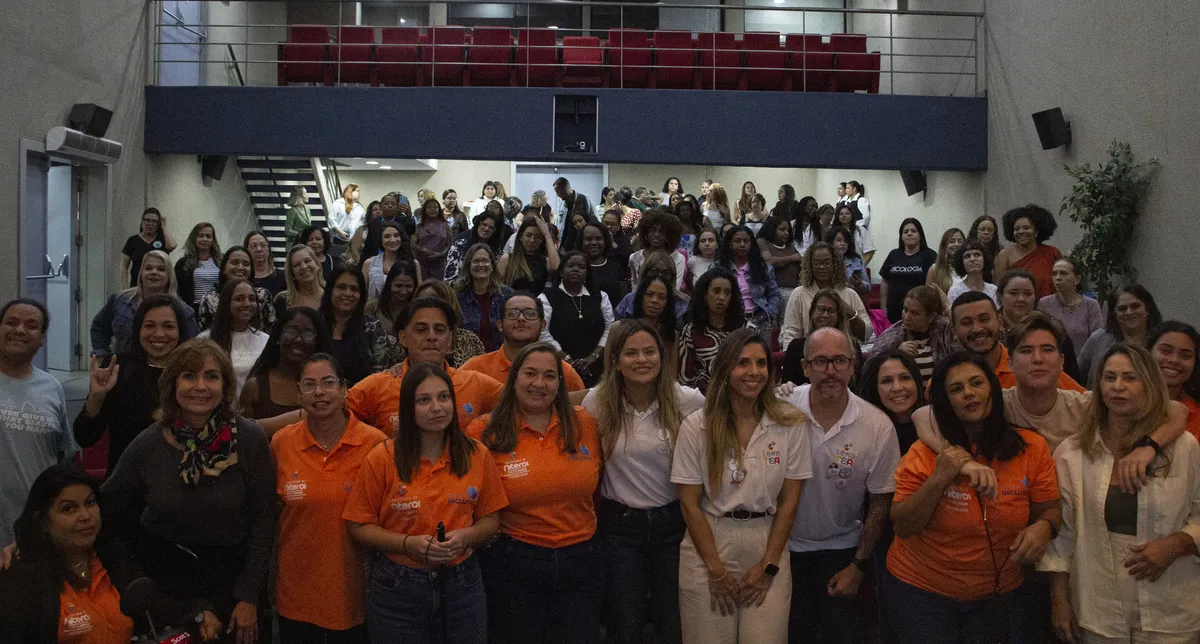 o registro de todos os envolvidos no workshop "Manejo de Comportamentos Desafiadores no Autismo" na Universo/Niterói