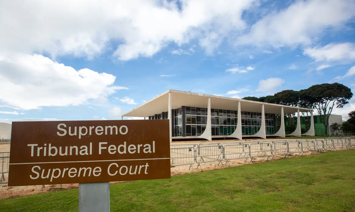 Caberá ao ministro Edson Fachin, presidente do Supremo, marcar a data do julgamento