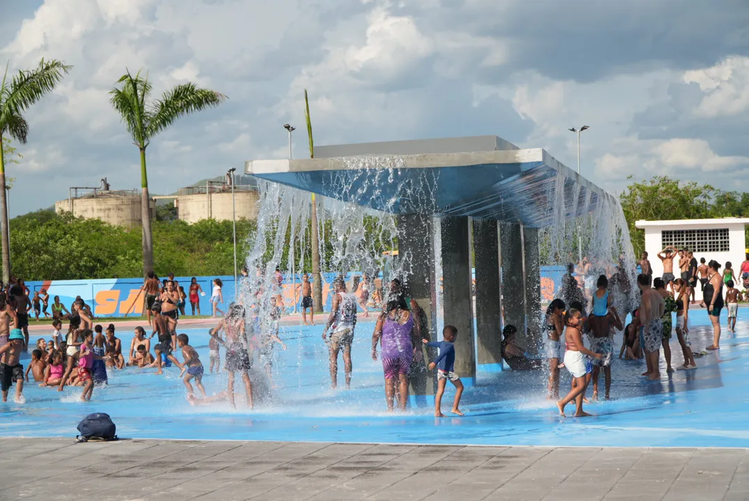 Os portões do parque, excepcionalmente neste dia, serão abertos às 15h
