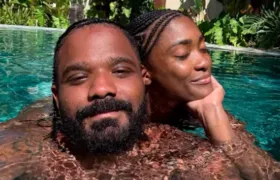 Após Arlindinho aparecer em vídeo feito em casa de swing, Erika Januza apaga fotos com o sambista