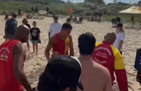 Atleta sofre acidente durante competição de surfe em Itacoatiara