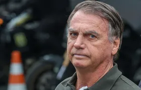 Bolsonaro é preso preventivamente, a pedido da Polícia Federal