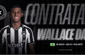 Botafogo anuncia a contratação do volante Wallace Davi