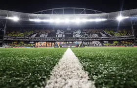 Conmebol abre processo disciplinar contra o Botafogo por atraso e uso de meião fora do padrão