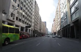 Desfile da Unidos do Viradouro altera trânsito no Centro de Niterói