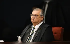 Dino suspende trecho de PL que libera emendas do orçamento secreto