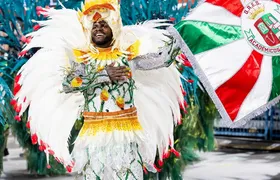 Explosão em churrasco deixa três feridos, incluindo mestre-sala da Grande Rio, em Duque de Caxias; Vídeo