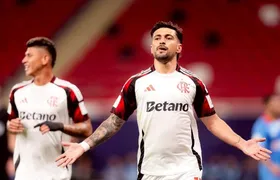 Flamengo vence Cruz Azul e avança na Copa Intercontinental