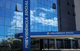 Servidores do INSS decretam estado de greve em todo o país