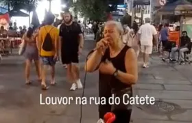 Idosa é agredida após cantar louvor no Rio e caso levanta alerta sobre violência