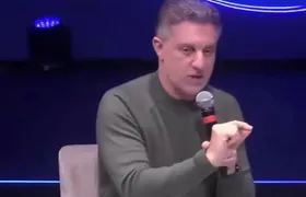 Luciano Huck critica Bolsa Família e diz que programa não estimula saída da pobreza