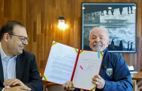 Lula sanciona lei que garante renovação automática da CNH
