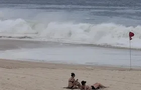 Marinha alerta para ressaca no Rio com ondas de até 3 metros