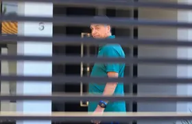 Moraes determina prisão domiciliar humanitária para Bolsonaro por um período de 90 dias
