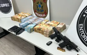 PF prende cinco homens e apreende R$ 800 mil no Centro de Niterói