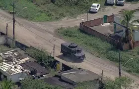 Polícia Militar realiza operação no Complexo do Salgueiro, em São Gonçalo