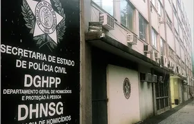 Policial civil é encontrada morta dentro de carro na Região dos Lagos