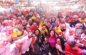 Pré-campanha de Eduardo Paes em São Gonçalo reúne 10 mil pessoas em pleno dia de estreia do Brasil na Copa do Mundo