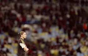 Pressionado, Flamengo enfrenta Madureira para buscar vaga na final do Carioca