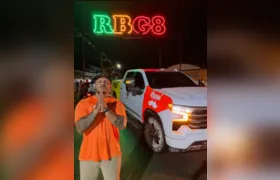 Toguro promove doação de ovos de Páscoa na comunidade do Complexo do Salgueiro em São Gonçalo