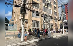 Última semana: Eleitores enfrentam longa fila no TRE de Niterói para regularizar título de eleitor
