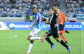 Vasco vence o Paysandu por 2 a 0 e encaminha vaga na Copa do Brasil