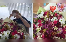 Virginia recebe buquê de flores de 'admirador secreto'