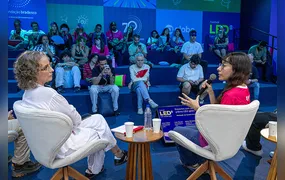 Alunos e ex-alunos da Escola Firjan SESI Maracanã participam do Festival LED com palestra e projeto premiado