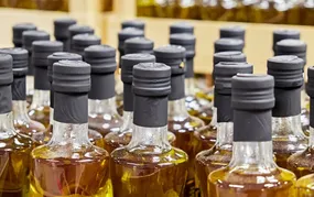 Anvisa proíbe azeite extravirgem impróprio para consumo e determina recolhimento