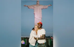 Após passarem por São Gonçalo, Virginia Fonseca e Vini Jr. visitam o Cristo Redentor e encantam fãs