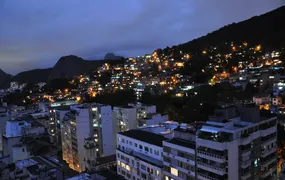 Após tiroteio, 2 corpos são achados no Morro da Babilônia, no Rio. Traficantes do Salgueiro, em SG, teriam participado do confronto