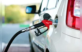 Aumento do teor de etanol na gasolina será debatido em maio, segundo Ministro de Minas e Energia