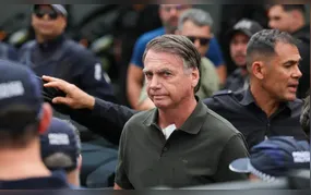 Bolsonaro cita paranoia em audiência de custódia; prisão é mantida