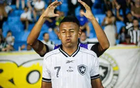 Botafogo goleia o Taubaté e avança com 100% de aproveitamento na Copinha