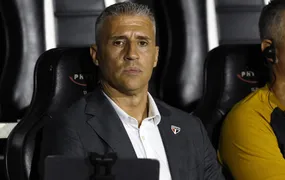 Botafogo negocia contratação de Hernán Crespo para novo treinador