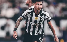Botafogo recusa proposta do Torino por David Ricardo e define valor de venda