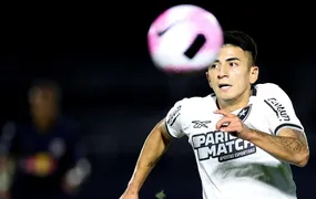 Botafogo sofre transfer ban da Fifa por dívida na compra do Almada