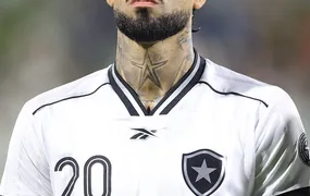 Botafogo tira Barboza dos relacionados para confronto diante do Remo, neste sábado (02)
