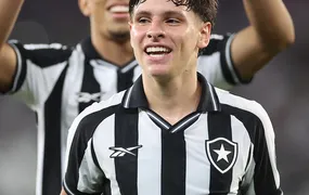 Botafogo vence Volta Redonda por 1 a 0 e 'dorme' na liderança do grupo B