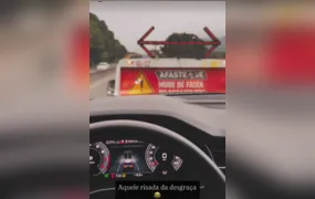 Carro de Pedro Scooby é rebocado durante férias de família