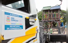 Começam as obras de reforma e modernização na Praça da Trindade