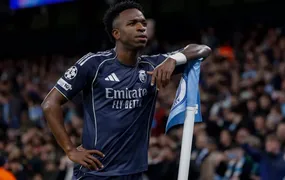 Cria de São Gonçalo, Vini Jr. marca duas vezes e Real Madrid avança na Champions League