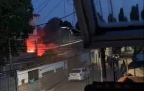 Crianças morrem em incêndio na Zona Oeste do Rio