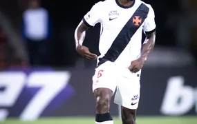 Cuesta vive bom momento no Vasco, elogia Deossa e projeta clássico contra o Fluminense pela Copa do Brasil