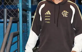 Danilo desabafa após derrota do Flamengo para o Bragantino: 'É vergonha hoje'