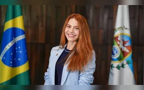 Deputada que mostra vida luxuosa nas redes acumula dívida de R$ 1,7 bilhão