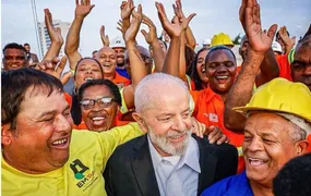 Desemprego cai para 5,4% e torna-se o menor da história para o mês junho