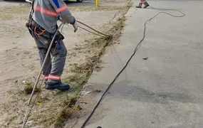 Enel encontra 17 'Gatos' de energia em quiosques da orla de Charitas, em Niterói